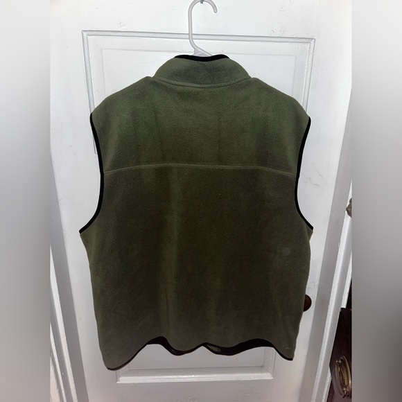 NWOT Old Navy Vest Unisex Green Fleece Full Zip Pockets Lightweight Waist Adjust - Picture 5 of 5
